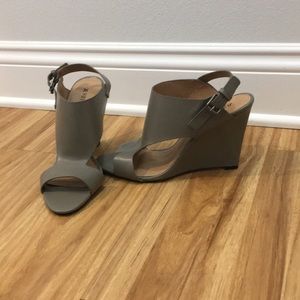 Gray wedges